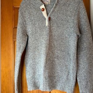 Men's Gray Sweater with Button Detail